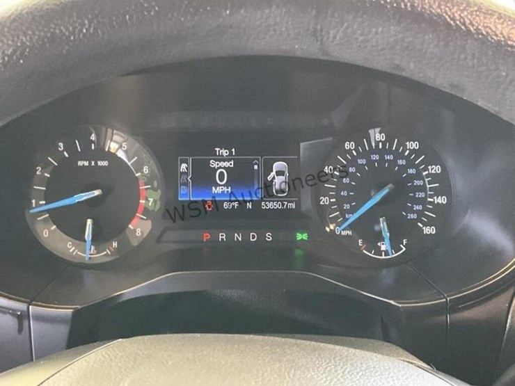 2017-ford-edge-se-image-17