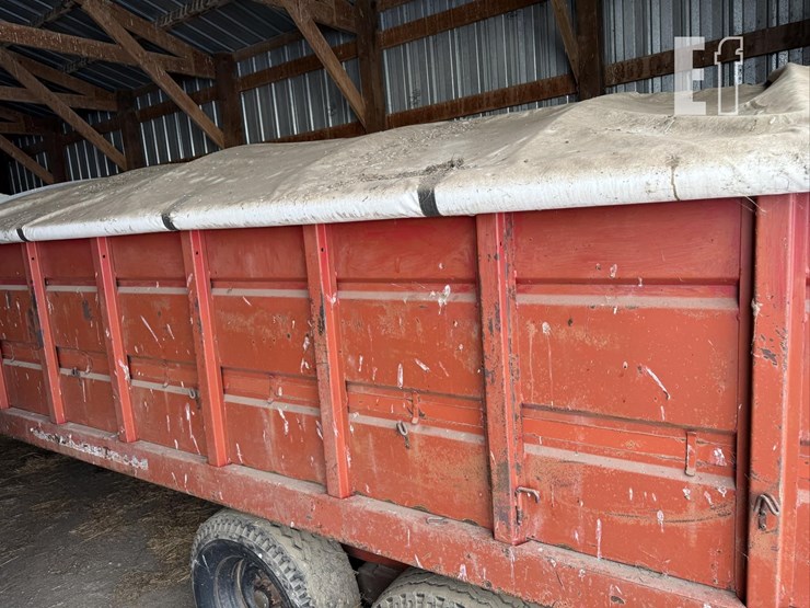 massey-14ft-gooseneck-grain-box-trailer-image-6