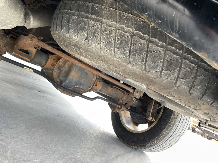 2017-dodge-1500-image-28