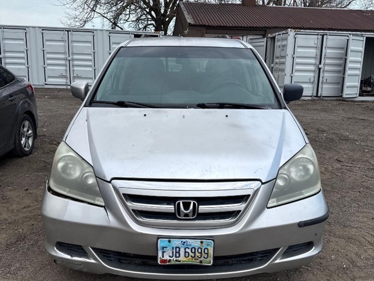 2007-honda-odyssey-image-2