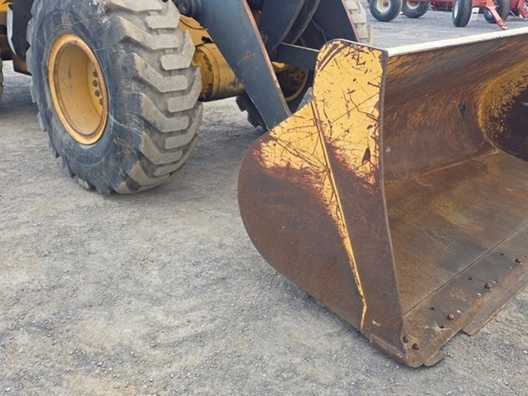 2006-deere-544j-image-42