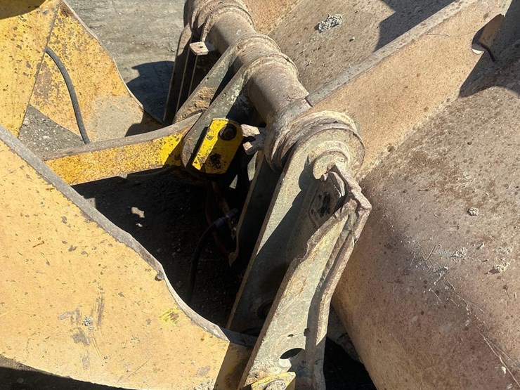 2004-komatsu-wa250-5l-image-14