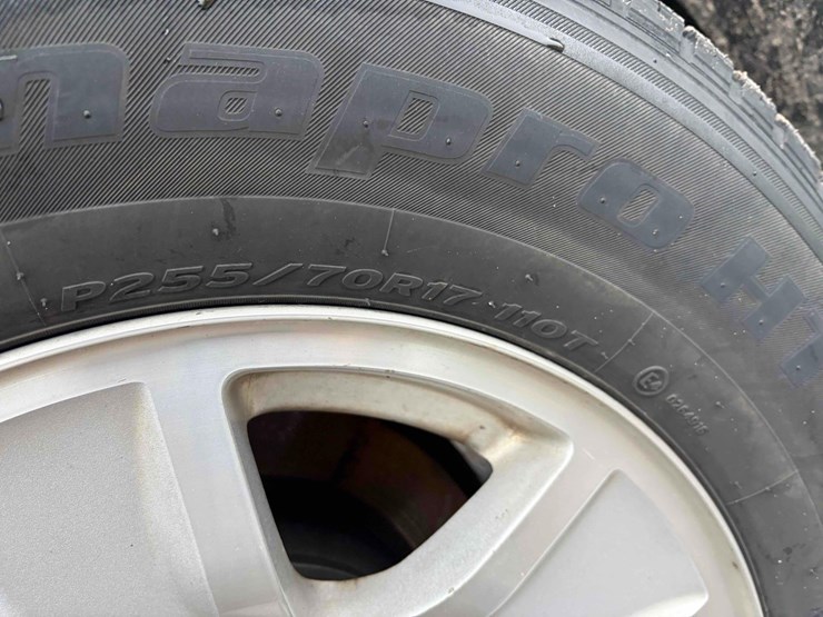 2018-chevrolet-silverado-lt-image-6