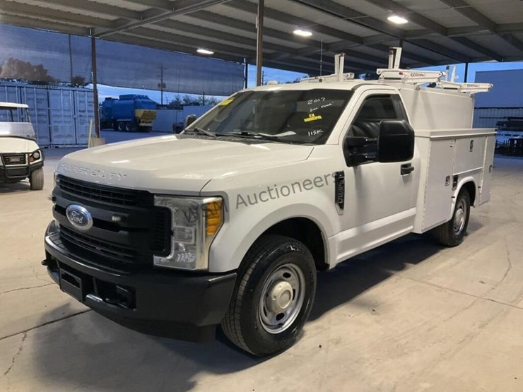 2017-ford-f250-image-4