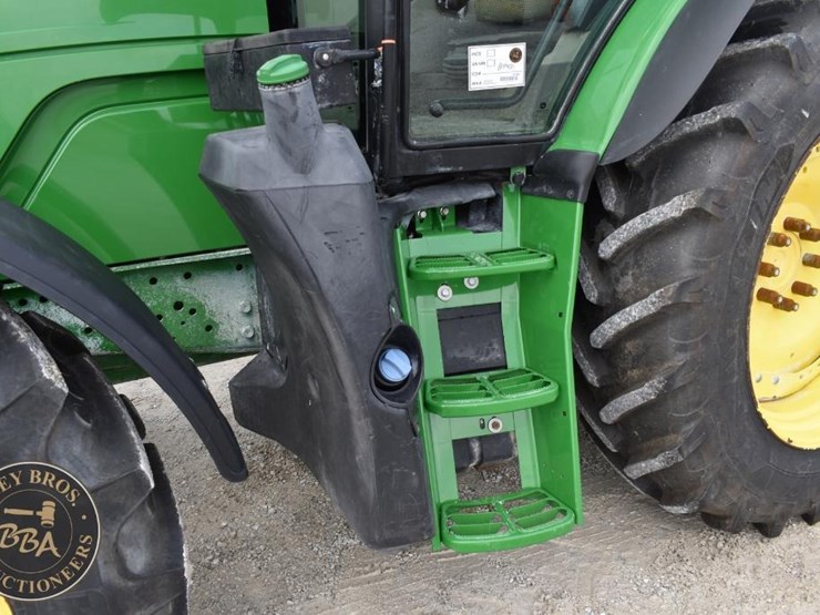 2023-john-deere-6r-145-image-30