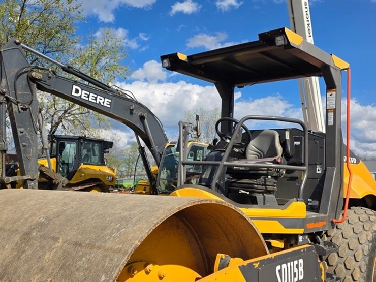 2018-volvo-sd115b-image-7