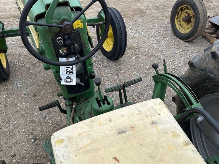 john-deere-420-image-10