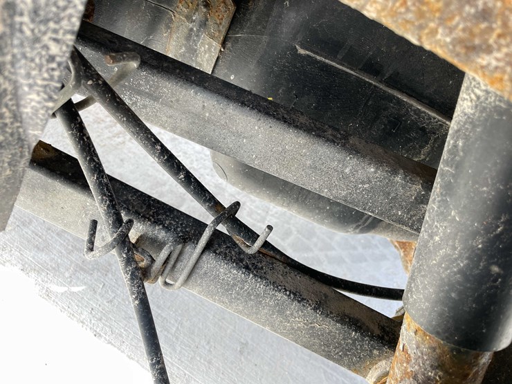 2015-dodge-2500-image-37