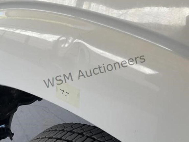 2016-ford-f350-image-12