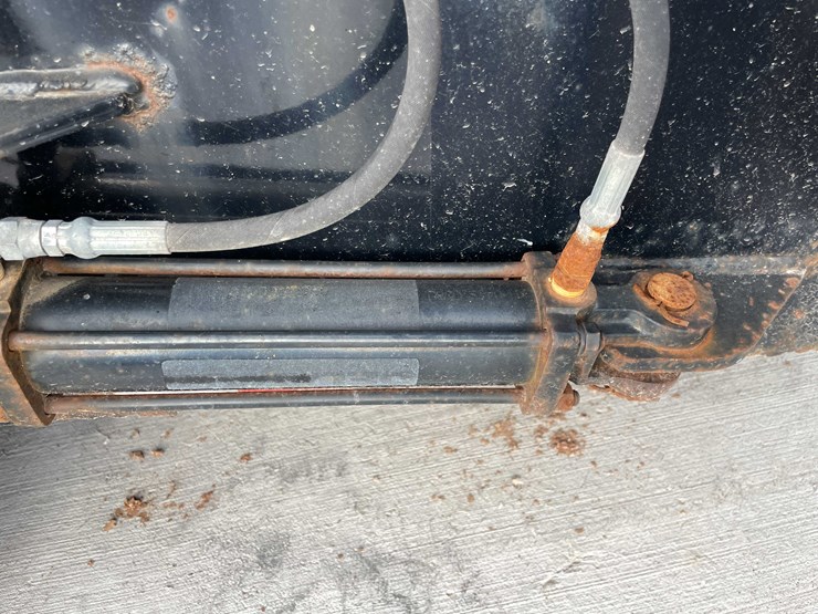 #5424-•-2014-nova-scissor-lift-tilt-bed-trailer-image-31