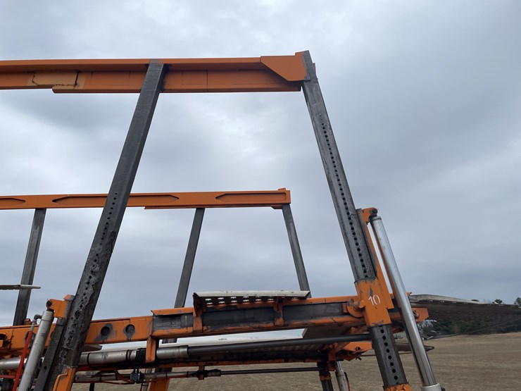 #110-•-2014-volvo-car-hauler-semi-and-trailer-(has-wi-title)-image-33