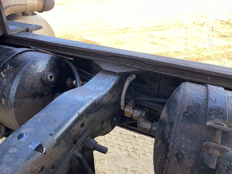 #401-•-1991-mac-rb688s-dump-truck-(has-mn-title)-image-83