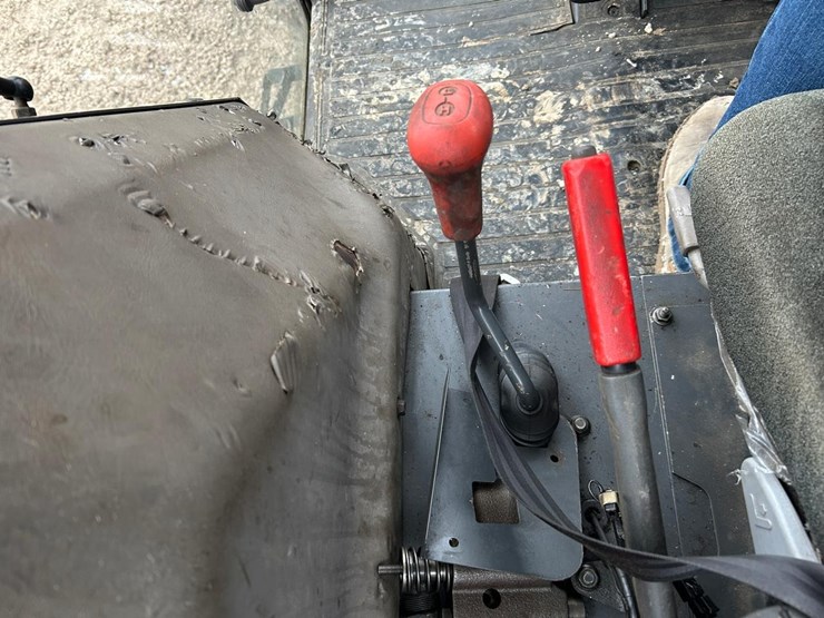 kubota-m105s-image-28