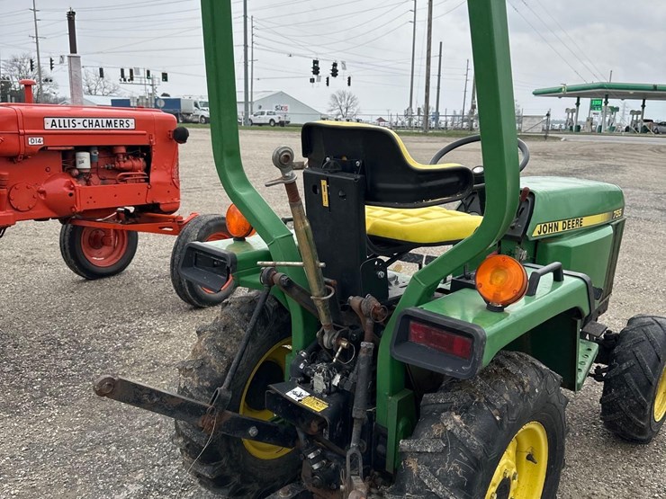 john-deere-755-image-7