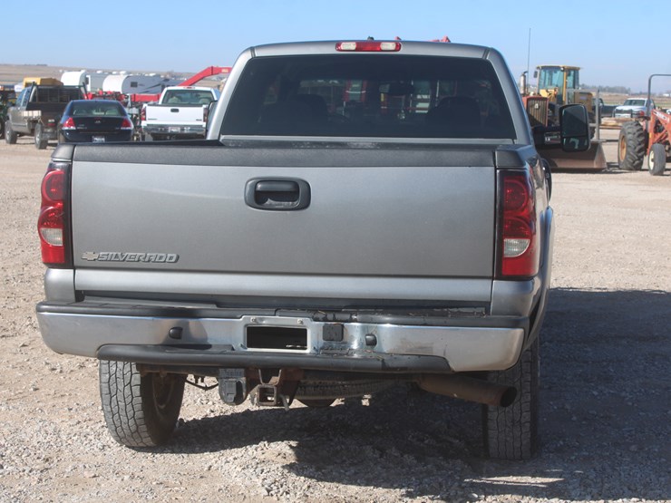 2006-chevrolet-2500-image-6