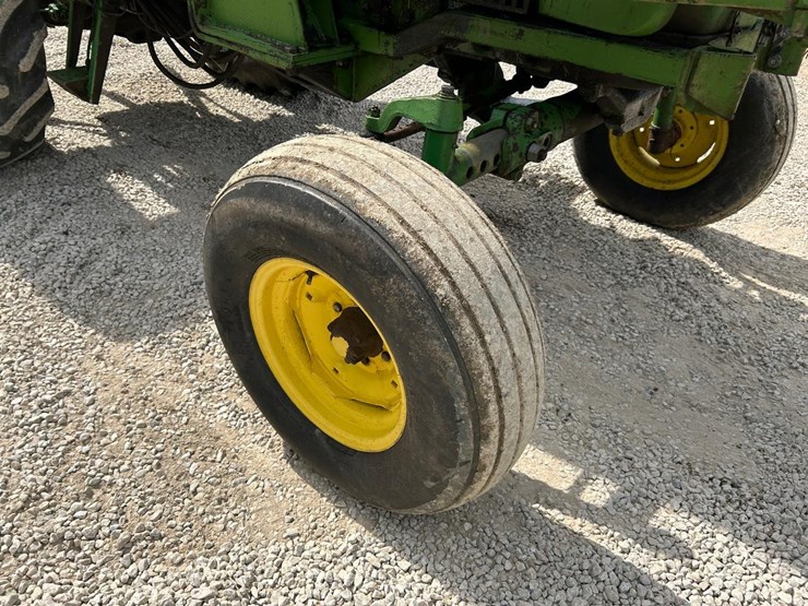 john-deere-4020-image-14