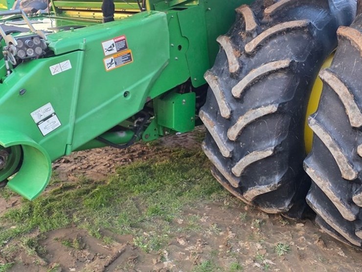 2013-john-deere-s680-image-42
