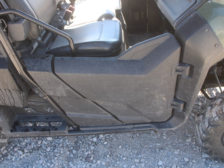 2014-honda-pioneer-700-image-15