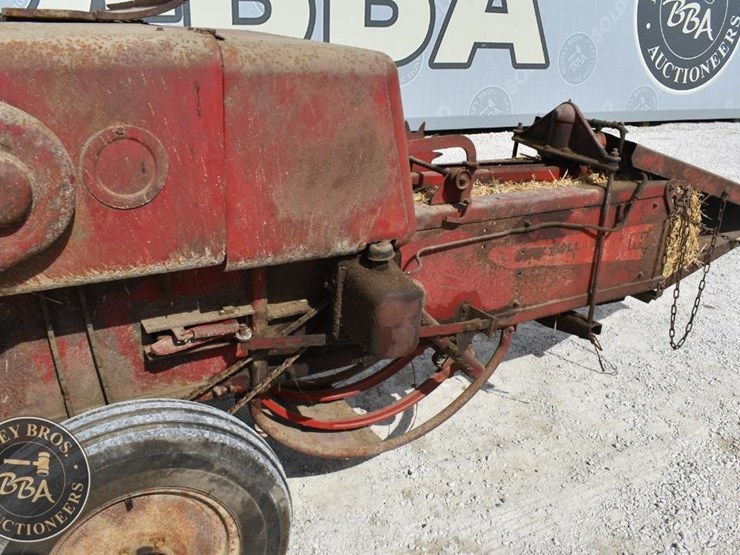 new-holland-78-image-13