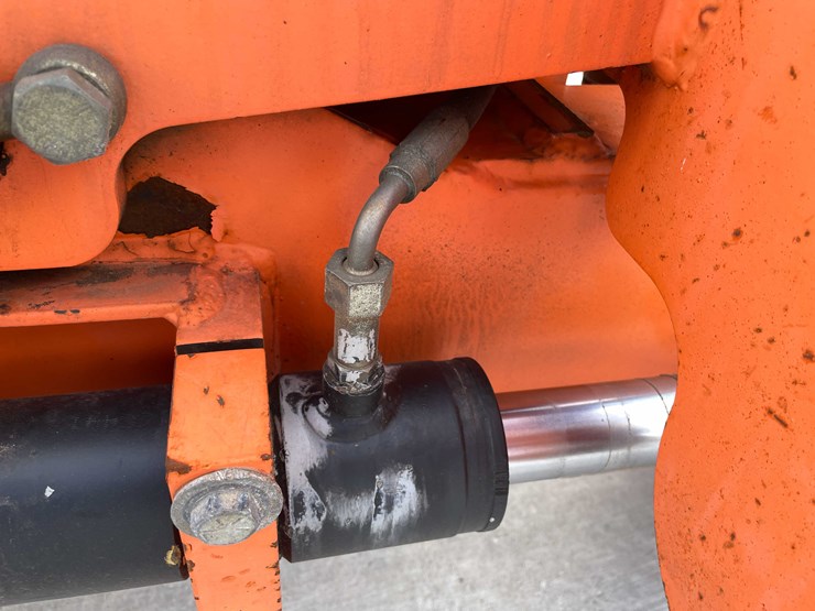 2006-jlg-450a-image-34