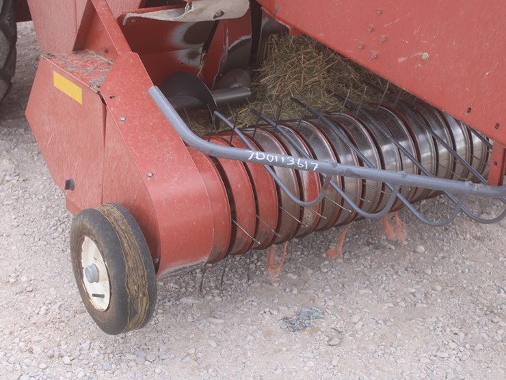 hesston-4910-image-76