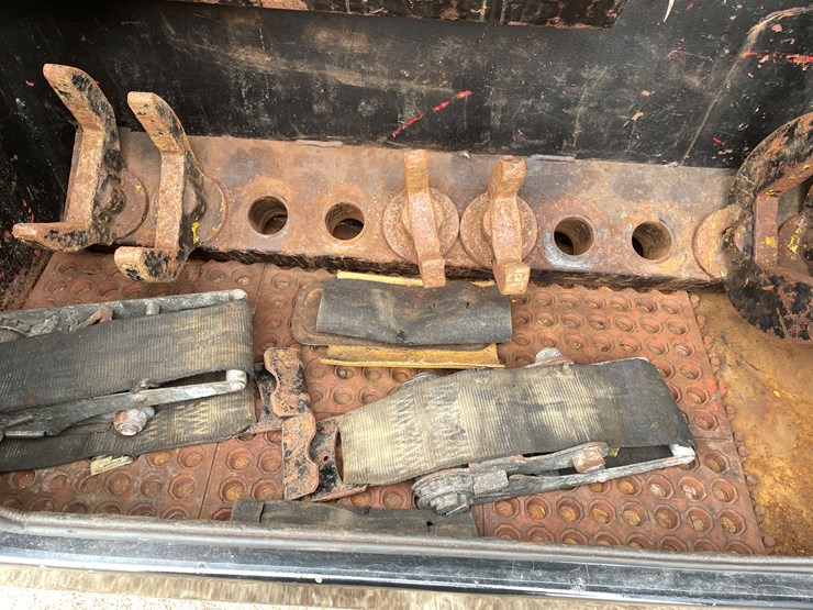 1989-peterbilt-379-image-49