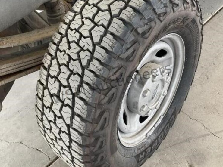 2011-ford-f250-image-8