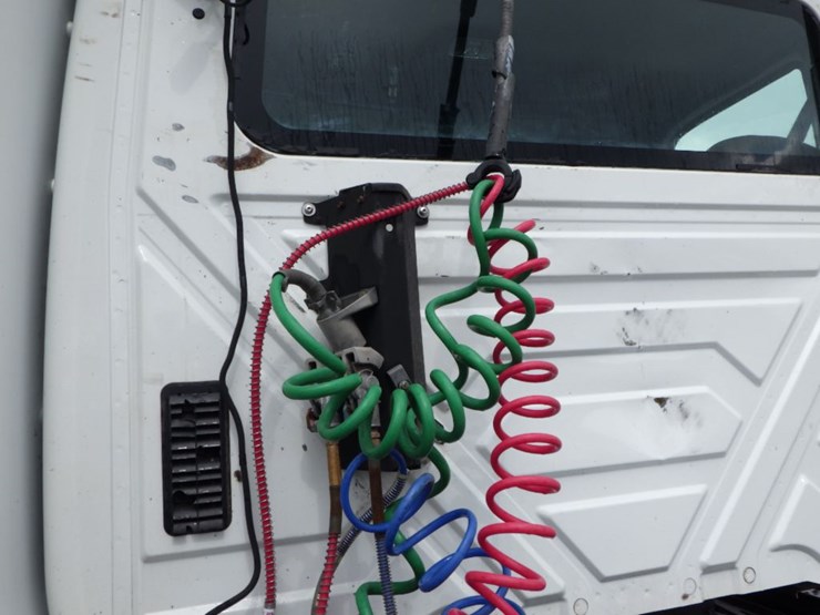 2019-international-lt-image-20