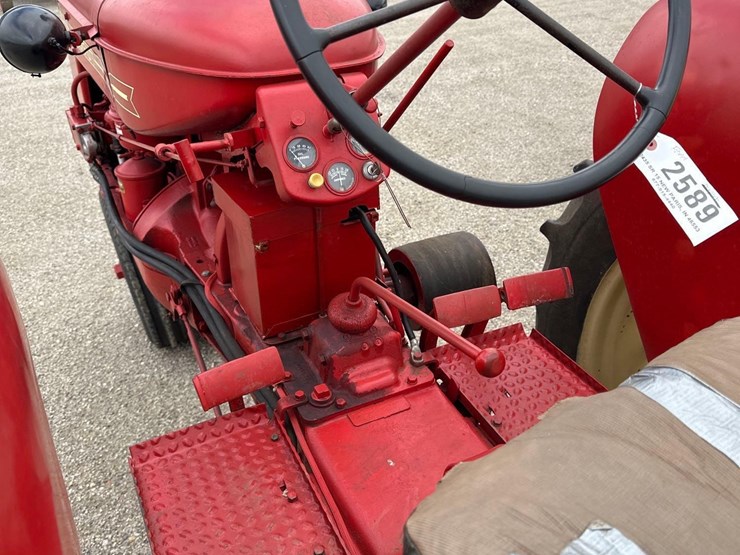 1948-cockshutt-30-image-9