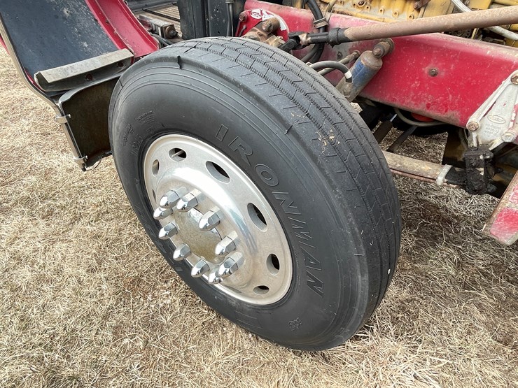 1987-peterbilt-379-image-41