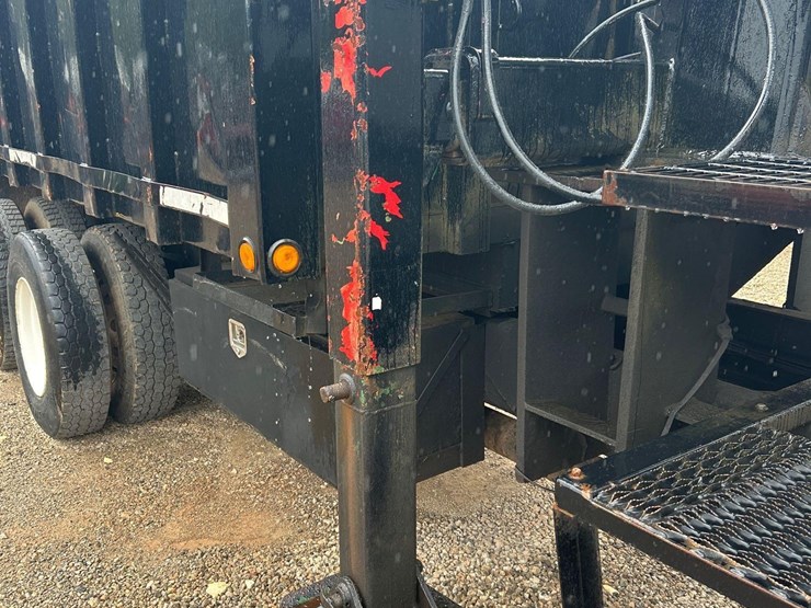 2007-kenworth-t300-image-38