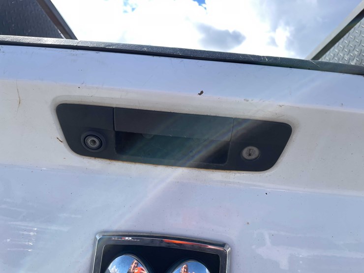 2015-dodge-2500-image-103