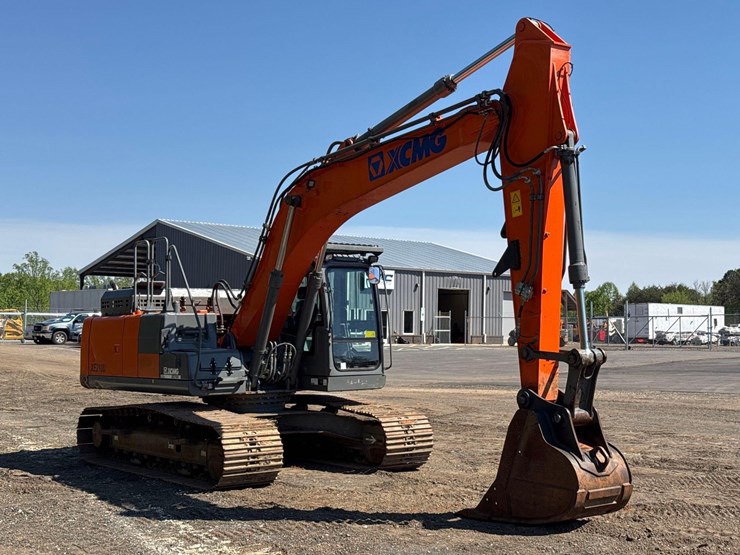 2019-xcmg-xe210u-image-9