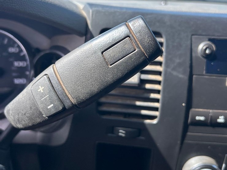 2007-gmc-sierra-2500hd-image-24