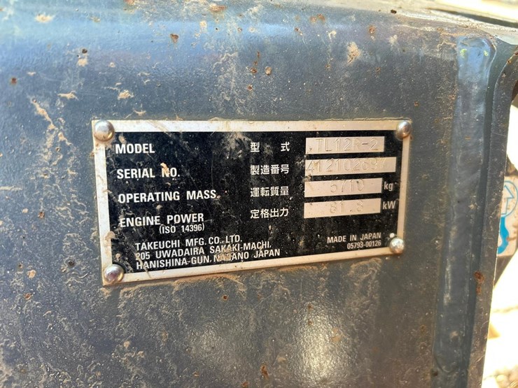 2020-takeuchi-tl12r2-image-25