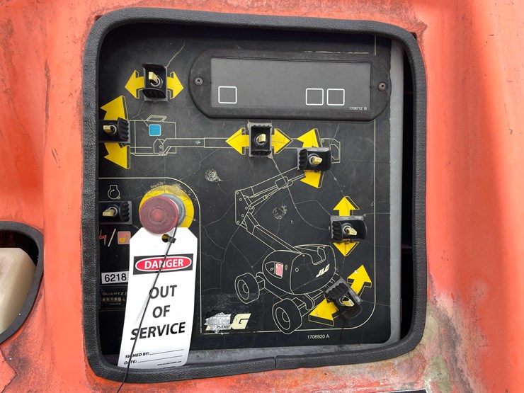 2006-jlg-450a-image-14