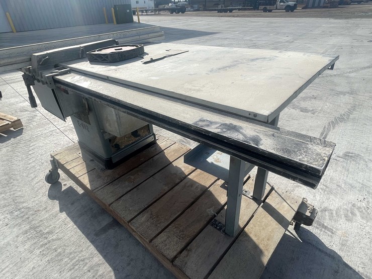 #5428-•-table-saw-image-22