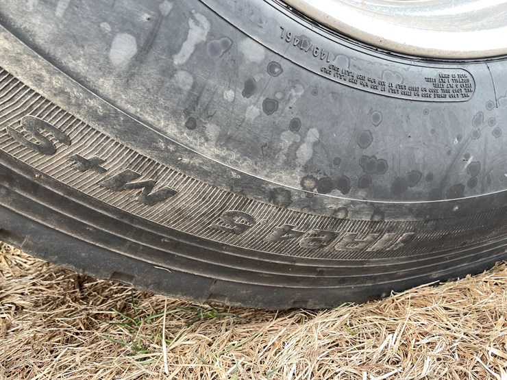 1989-peterbilt-379-image-53