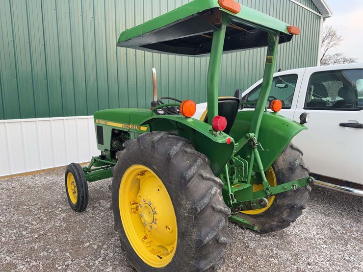 john-deere-1050-image-5