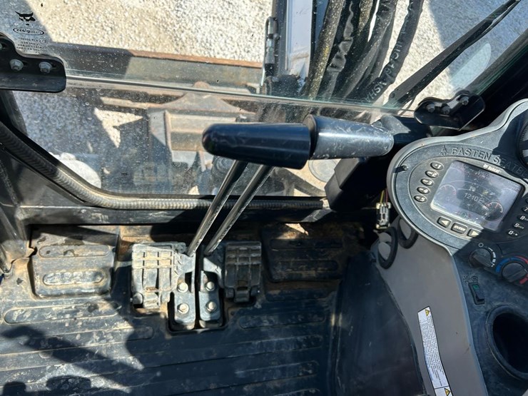 2020-bobcat-e42-image-18