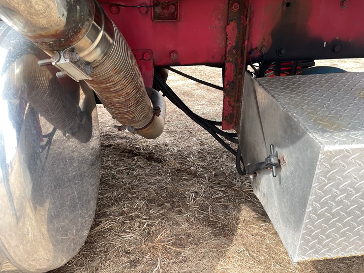 1989-peterbilt-379-image-64