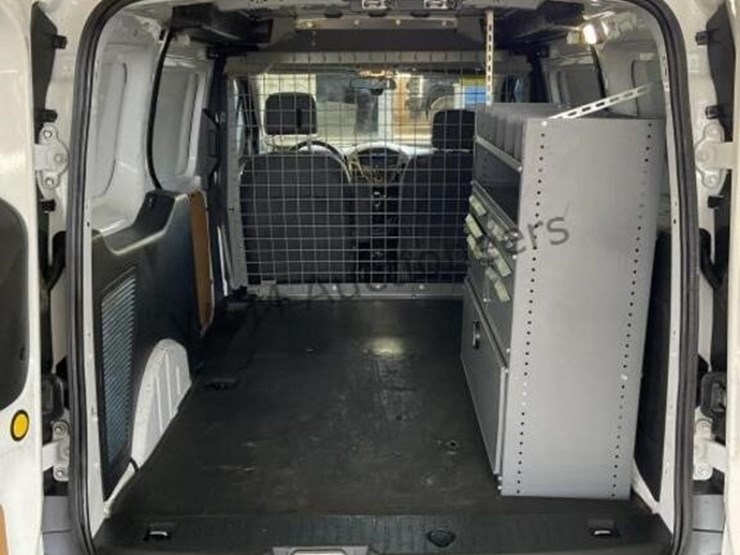 2015-ford-transit-connect-image-9