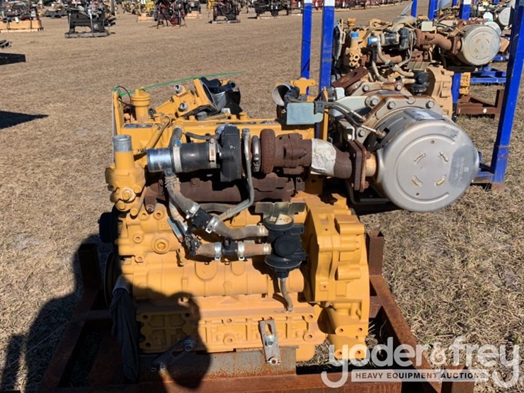 caterpillar-257d-image-2