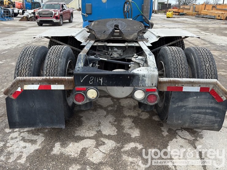 2018-peterbilt-579-image-83