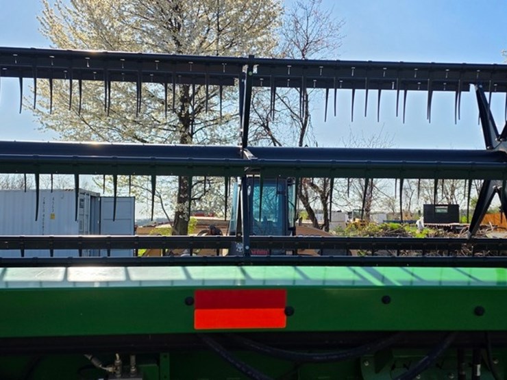 2013-john-deere-640fd-image-23