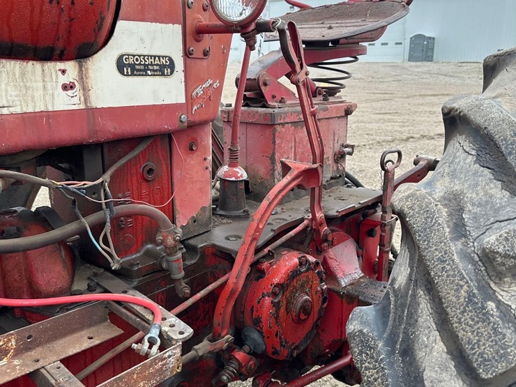 case-ih-400-image-11