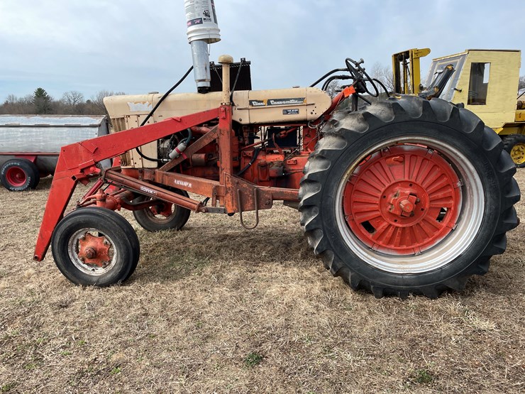 #175-•-case-830-diesel-tractor-image-8