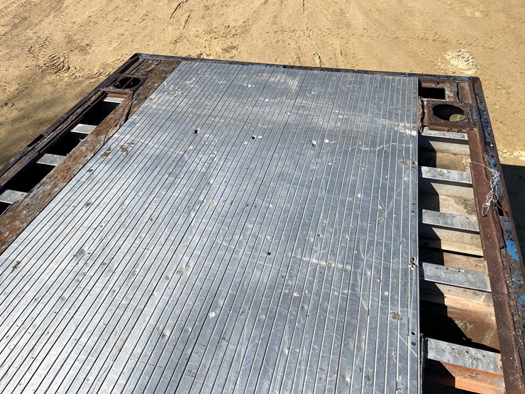 #1030-•-1973-28'-pike-semi-trailer-(has-wi-title)-image-13