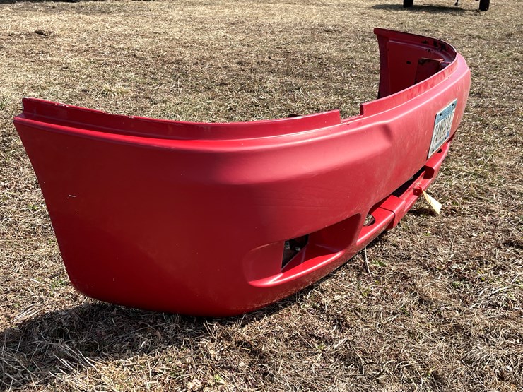 #10692-•-peterbilt-semi-truck-front-bumper-image-3