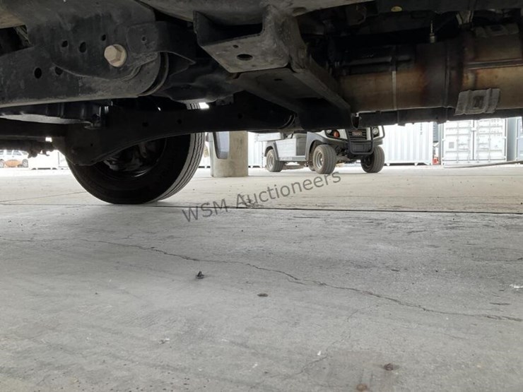 2017-ford-f550-image-27